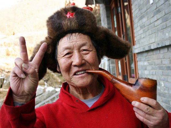 В Китае дедушка стал бабушкой в 72 года