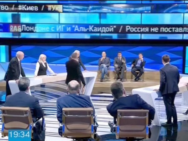 На "Первом канале" объяснили, почему постоянно обсуждают Украину и Сирию, а не проблемы России (ФОТО, ВИДЕО)