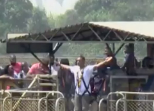 YouTube ВИДЕО: Уилл Смит прыгнул на тарзанке с водопада Виктория