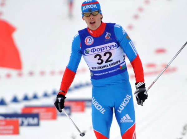 Лыжник Бессмертных завоевал "бронзу" на 50 км на этапе КМ в Норвегии