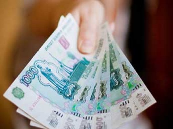 МВД назвало средний размер взятки в России — за год он вырос на 75%