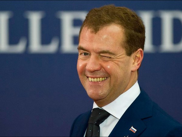 Признание Медведева о том, что он не болел, "взорвала" соцсети