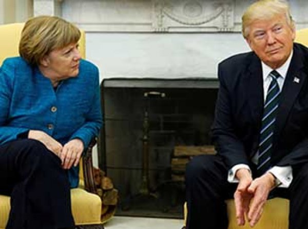 Отказ Трампа подать руку Меркель "взорвал" соцсети (ФОТО, ВИДЕО)