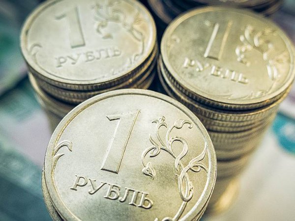 Курс доллара на сегодня, 27 марта 2017: рубль будет падать - прогноз экспертов