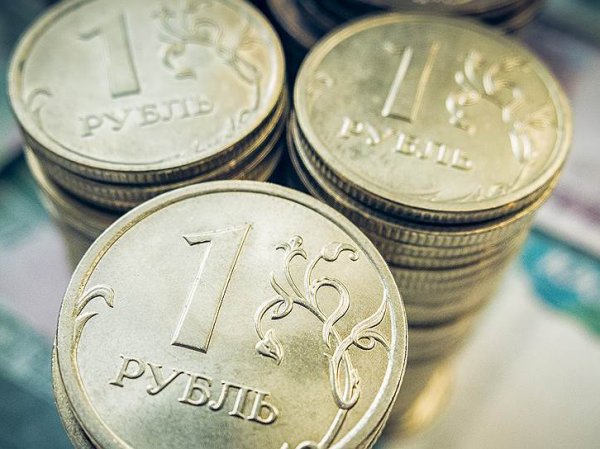 Курс доллара на сегодня, 28 марта 2017: рубль закончит неделю на мажорной ноте — прогноз эксперта