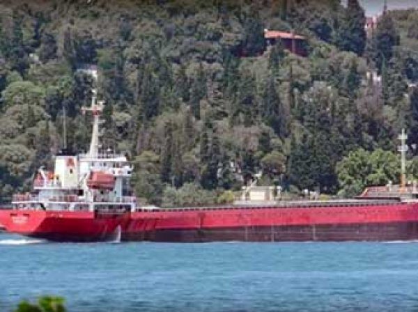 Украина впервые конфисковала иностранное судно за посещение Крыма