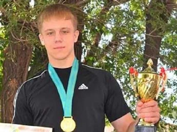В Казахстане убит чемпион мира по пауэрлифтингу