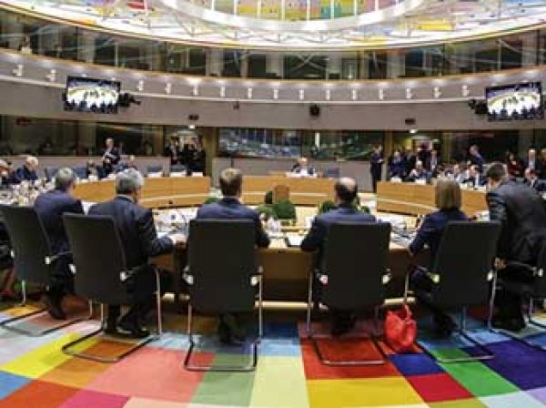 Польша отказалась подписывать документ по итогам саммита ЕС в Брюсселе