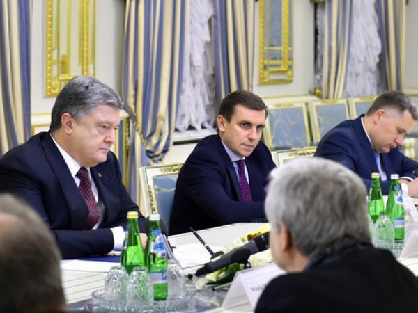 Порошенко "доказал" "российскую оккупацию" на Украине