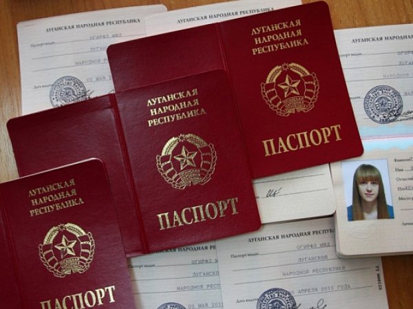 Банки РФ отказываются обслуживать клиентов с паспортами ЛНР и ДНР