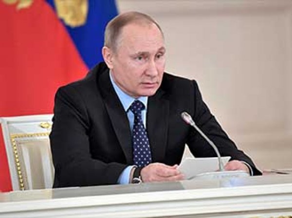 Путин отправил в отставку 10 генералов силовых ведомств