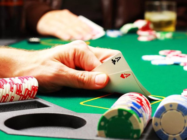 На россиянина, выигравшего в покер 30 млн рублей,  завели дело