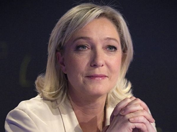 Марин Ле Пен покинула пост руководителя «Национального фронта»