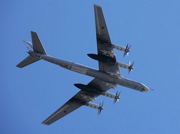 СМИ: российские военные самолеты четвёртые сутки летают у берегов Аляски