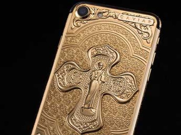 В РПЦ назвали пошлятиной серию "православных золотых айфонов" (ФОТО, ВИДЕО)