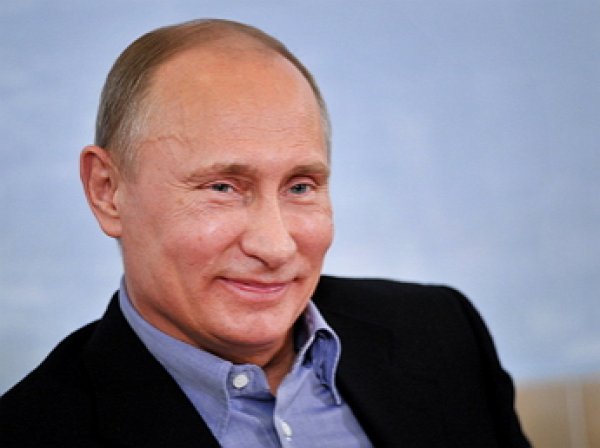 «К огурцам больше ничего?»: Путина угостили солеными орурцами