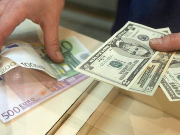 Курс доллара на сегодня, 14 апреля 2017: правительство одобрило доллар по 70 рублей - эксперты