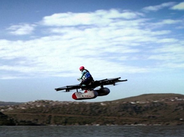 На YouTube опубликовано видео "летающего автомобиля" от основателя Google