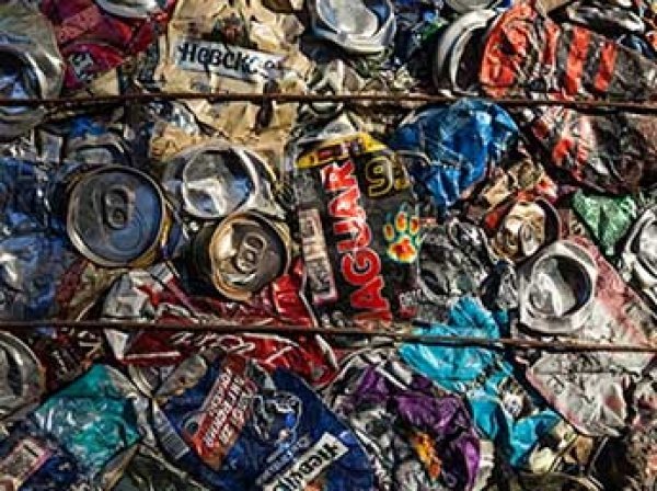 Ученые назвали главную опасность напитков-энергетиков