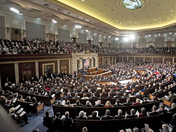 В конгрессе США призвали создать "гибридный трибунал" по Сирии