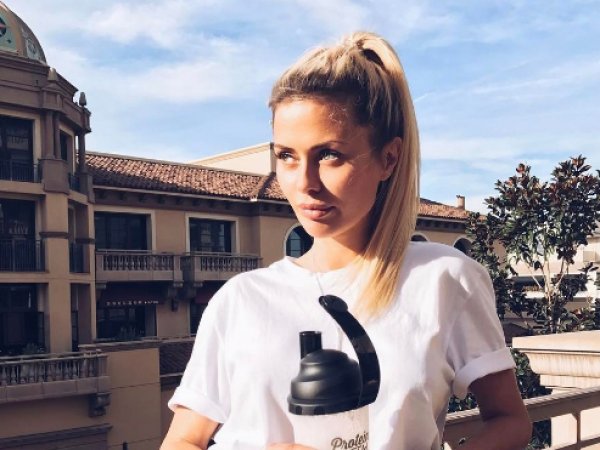 Виктория Боня выложила в Instagram ФОТО с "самым красивым преступником"
