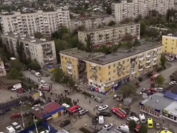 YouTube ВИДЕО: взорвавшийся дом в Волгограде сняли с помощью квадрокоптера