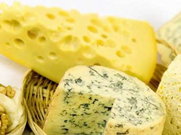 Ученые рассказали, как именно сыр поможет одолеть рак и диабет