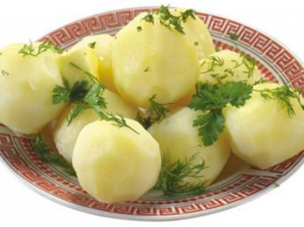 Ученые рассказали, как картофель поможет похудеть, а вода — продлить молодость