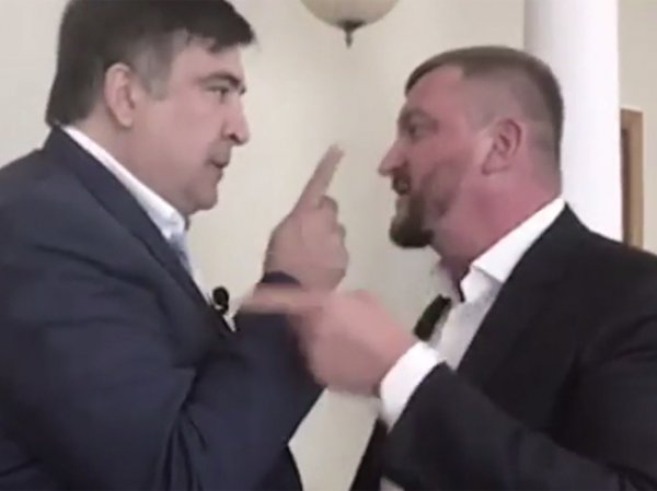 "Я страну построил, мерзавец!": Саакашвили устроил истерику в Минюсте Украины (ВИДЕО)
