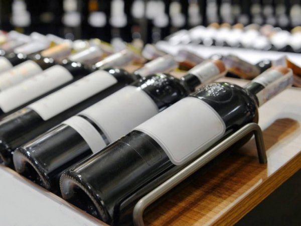 СМИ: 80% импортеров вина могут уйти с российского рынка