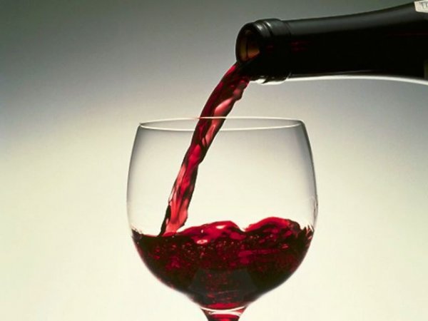 Ученые назвали оптимальную дозу употребления алкоголя в неделю
