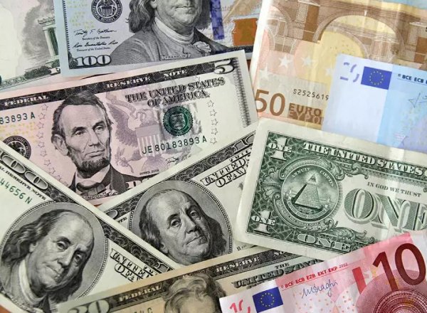Курс доллара на сегодня, 27 июня 2017: эксперты дали прогноз по курсу доллара и евро в июле 2017