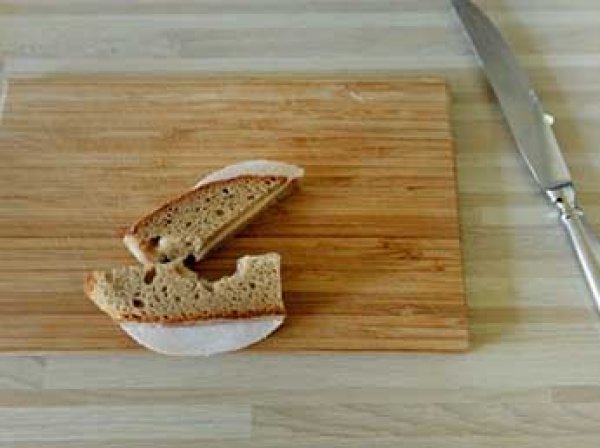 Ученые раскрыли правду о пользе и вреде черного и белого хлеба