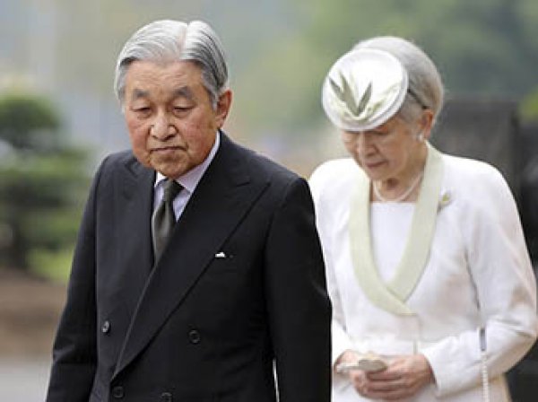 В Японии впервые за 200 лет императору разрешили отречься от престола