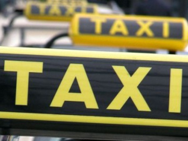В Москве таксист подвез чилийского журналиста из аэропорта за 50 тысяч рублей
