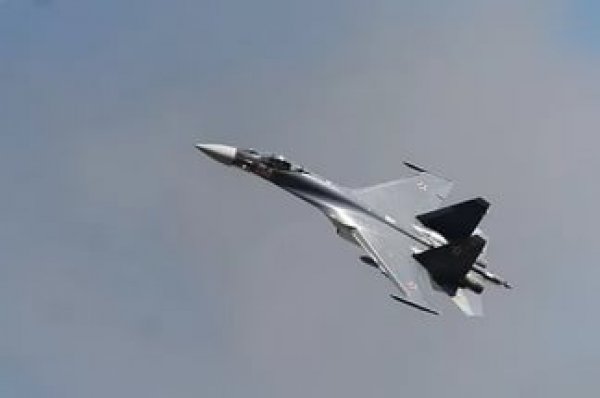 Российские Су-27 перехватили самолеты-разведчики США над Балтикой