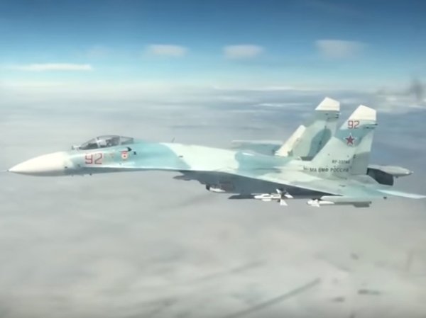 На YouTube появилось ВИДЕО перехвата Су-27 самолетов США