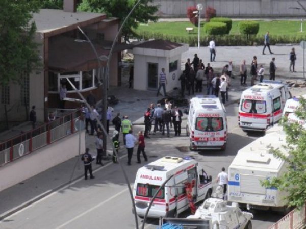СМИ: в Стамбуле прогремел взрыв (ФОТО)