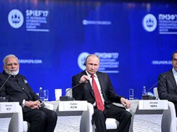 "Экономика вступает в новую фазу: Путин на ПМЭФ рассказал о будущем России и НАТО
