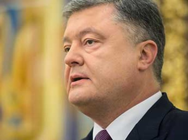Порошенко назвал "поражением Кремля" ассоциацию ЕС с Украиной