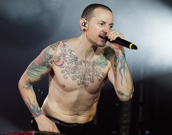 Честер Беннингтон совершил самоубийство вскоре, как Linkin Park выложили в Сеть новый клип (ВИДЕО)