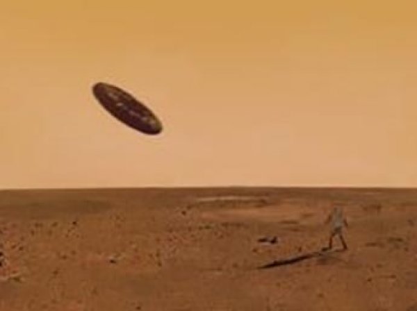 Уфологи нашли на Марсе разбившийся корабль пришельцев (ФОТО)