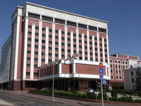 Делегаты России, ЛНР и ДНР покинули переговоры в Минске из-за представителя Украины