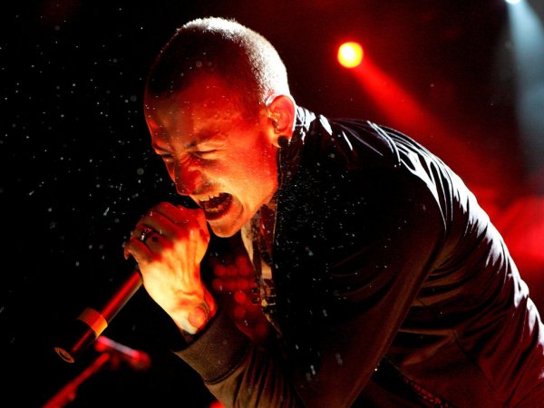 В США тайно похоронили солиста Linkin Park Честера Беннингтона