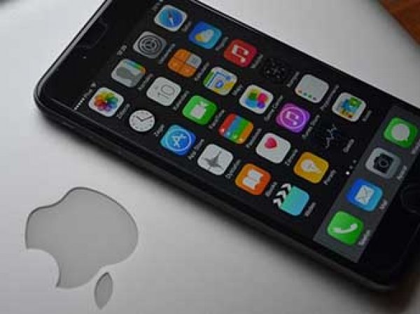 СМИ: Apple откладывает выпуск iPhone 8 из-за технических проблем