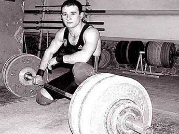 Чемпион Европы по тяжелой атлетике Сергей Петросян погиб на Кубани