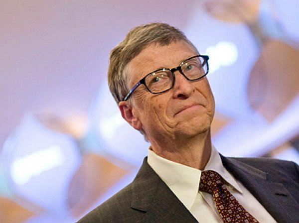 Билл Гейтс лишился статуса самого богатого человека в мире