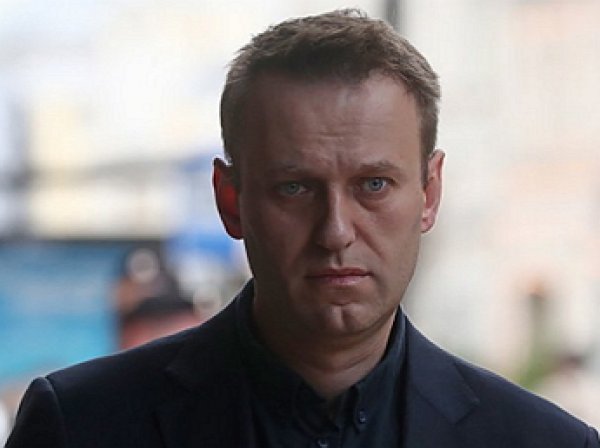 Навальный хочет вызвать Путина на дебаты