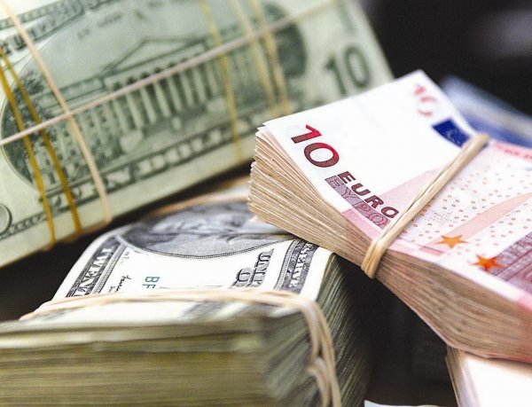 Курс доллара и евро на сегодня, 16 августа 2017: рубль получил шанс укрепиться, евро готов рвануть - эксперты