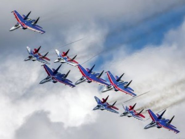 Авиашоу в Кубинке 2017: расписание на 12 августа опубликовано в Сети (ВИДЕО)